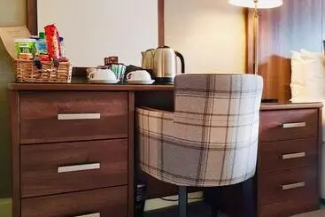 Majatalo 28 York Place