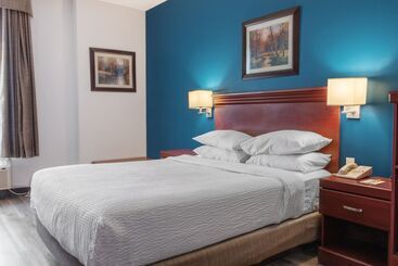 Szálloda Signature Inn & Suites Hamilton