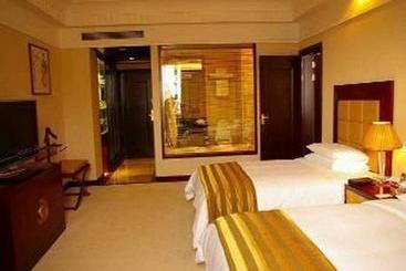 فندق Ramada Plaza Wuxi