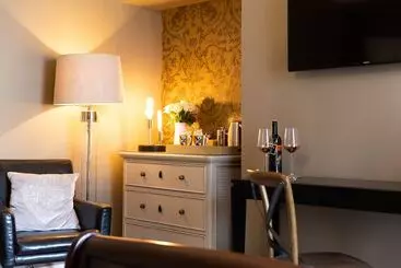 민박 All Seasons Boutique Hotels