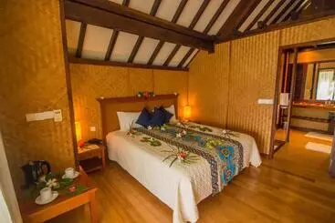 هتل Maitai Rangiroa