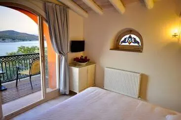 Oliviera Private Island Hotel – Kalem Adası