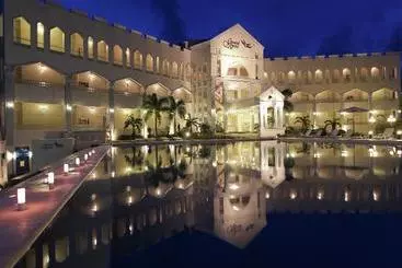 Hotel Grand Vista Boracay Resort & Spa