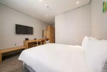 هتل Ramada By Wyndham Seoul Dongdaemun