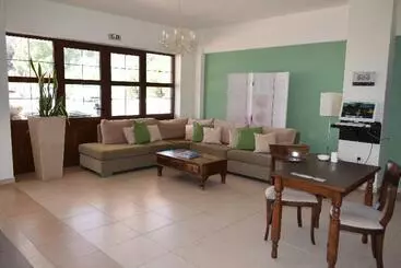 Hotel Pefkos Village Resort