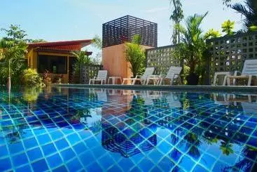 Hotel At Bangsak Resort