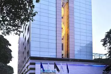 Hotel Fortune Select Loudon, Kolkata