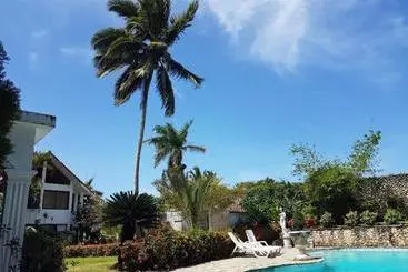 هتل Playa Laguna