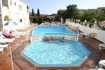 公寓 Leftis Romantica