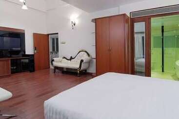 호텔 White Pearl Suites