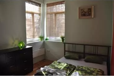 Retkeilymaja Elegance On A Budget   Rooms For Rent In Sofia Center