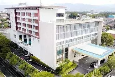 酒店 Mercure Padang