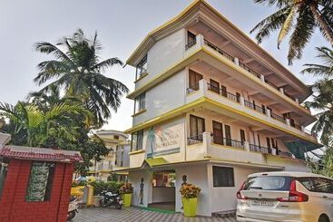 Santa Monica Resort  Calangute