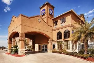 Hotelli Baymont By Wyndham Cuero