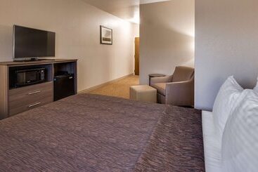 فندق Best Western El Quartelejo Inn & Suites