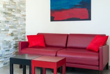 ホテル Le Pigeonnier Du Perron Hôtel