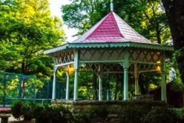 酒店 The Smoke House Lodge