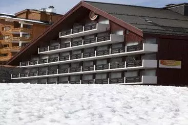 Отель Résidence Maeva Les Bleuets