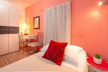 Hotel Damira Rooms