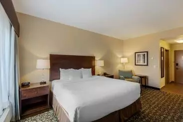 Best Western Plus Walkerton Hotel & Conference Centre