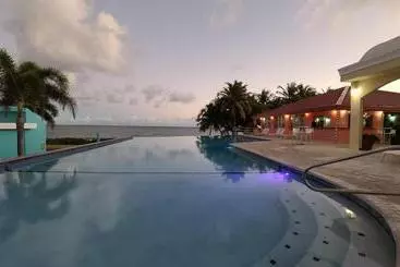 هتل Parador Maunacaribe