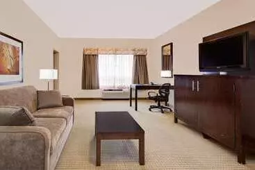 ホテル Ramada By Wyndham Lac La Biche