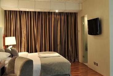 Protea Hotel By Marriott Delta