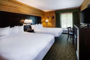 ホテル Days Inn By Wyndham Cadillac