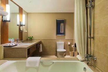 בית מלון כפרי Holiday Inn Resort Changbaishan, An Ihg