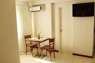 アパートホテル Donsuites