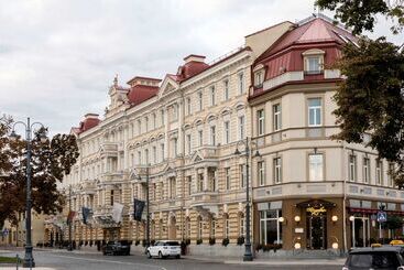 Grand Hotel Vilnius, Curio Collection By Hilton