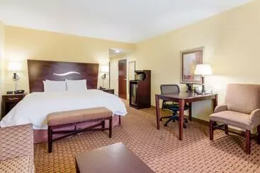 Отель Hampton Inn Galax