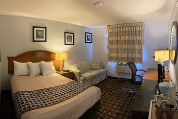 Szálloda Le Mars Inn And Suites