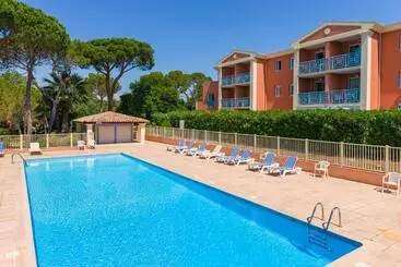Residência Lagrange Vacances Le Domaine Des Grands Pins