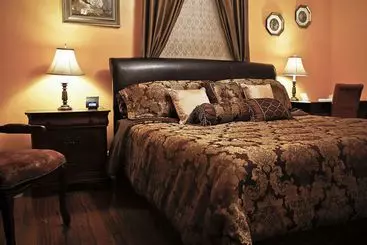 Futrell House Bed & Breakfast