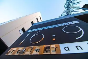 Turistihuoneistot Apartamentos 16:9 Suites Almería