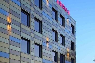 בית מלון כפרי Arena Expo