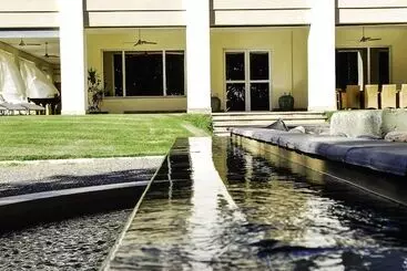 Отель Estancia Mendoza Wine