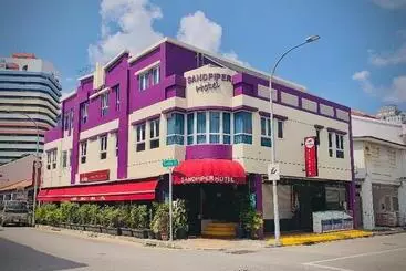 Sandpiper Hotel Singapore