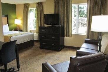 Апартаменты Extended Stay America Suites  Detroit  Novi  Orchard Hill Place