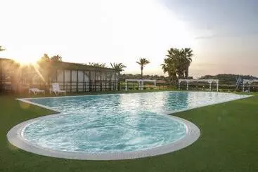 בית מלון כפרי Capo Campolato