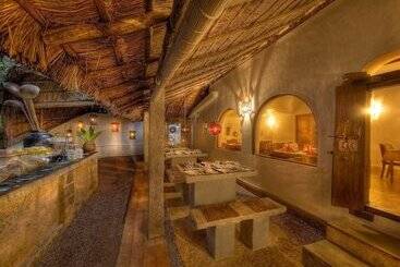 בית מלון כפרי Amritara Shalimar Spice Garden Resort & Spa