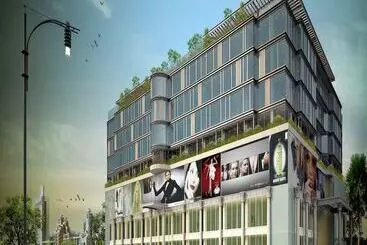 Hotel Davanam Sarovar Portico Suites Bengaluru