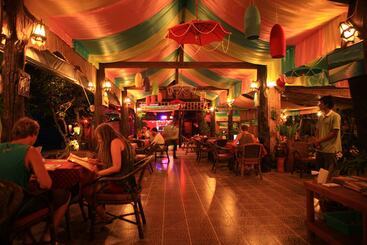 فندق Lanta Pavilion Resort