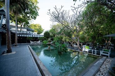 酒店 Zantiis Ndol Villas