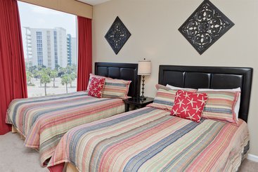 Silver Shells Beach Resort & Spa 