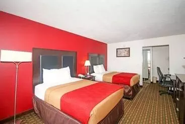 Hotelli Econo Lodge Inn And Suites   Pilot Mountain