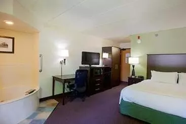 Hotelli Americinn By Wyndham Hampton