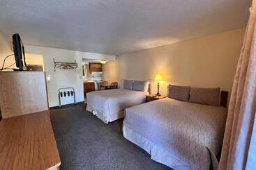 Motel Timbers Inn And Suites