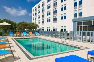 Aloft Hotel Plano